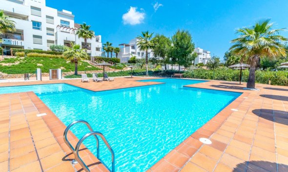 Apartamento - Reventa - Orihuela Costa -
                Las Colinas Golf Resort