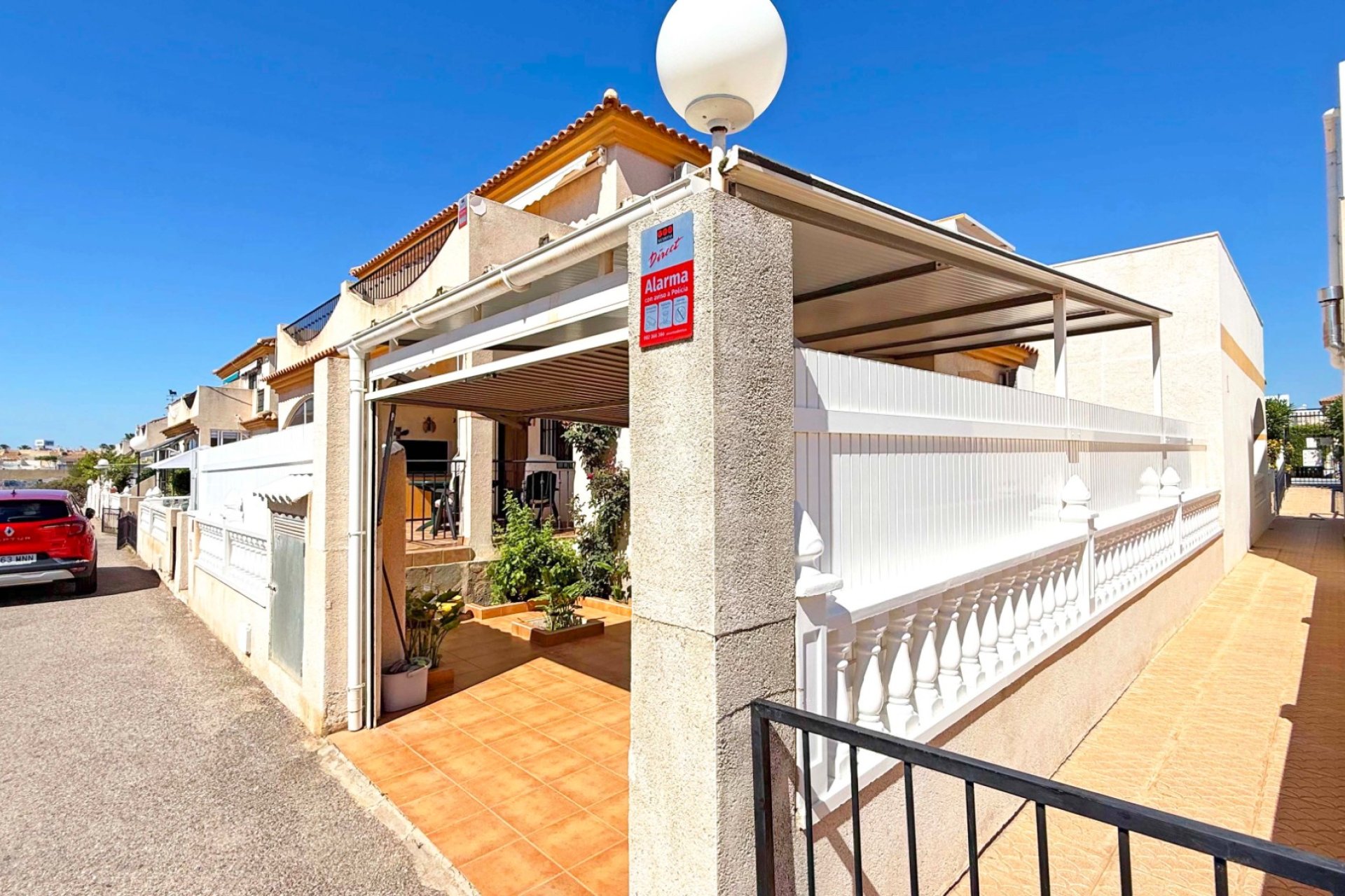 Gensalg - Rækkehus -
Orihuela Costa - Playa Flamenca