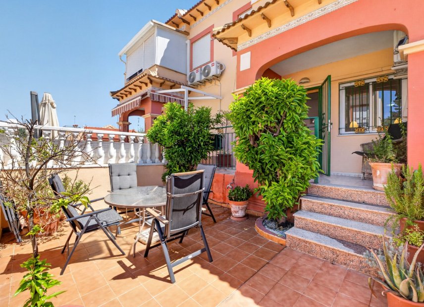 Gensalg - Rækkehus -
Torrevieja