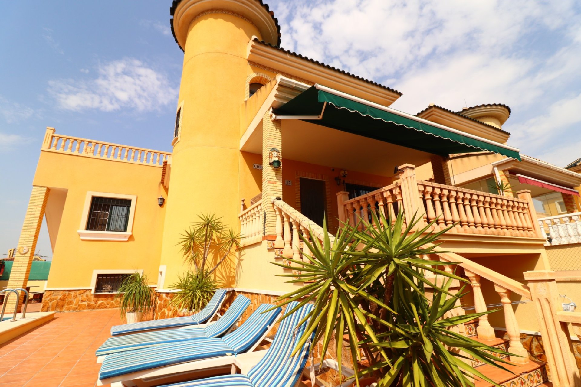 Gensalg - Villa -
Algorfa - Lo Crispin