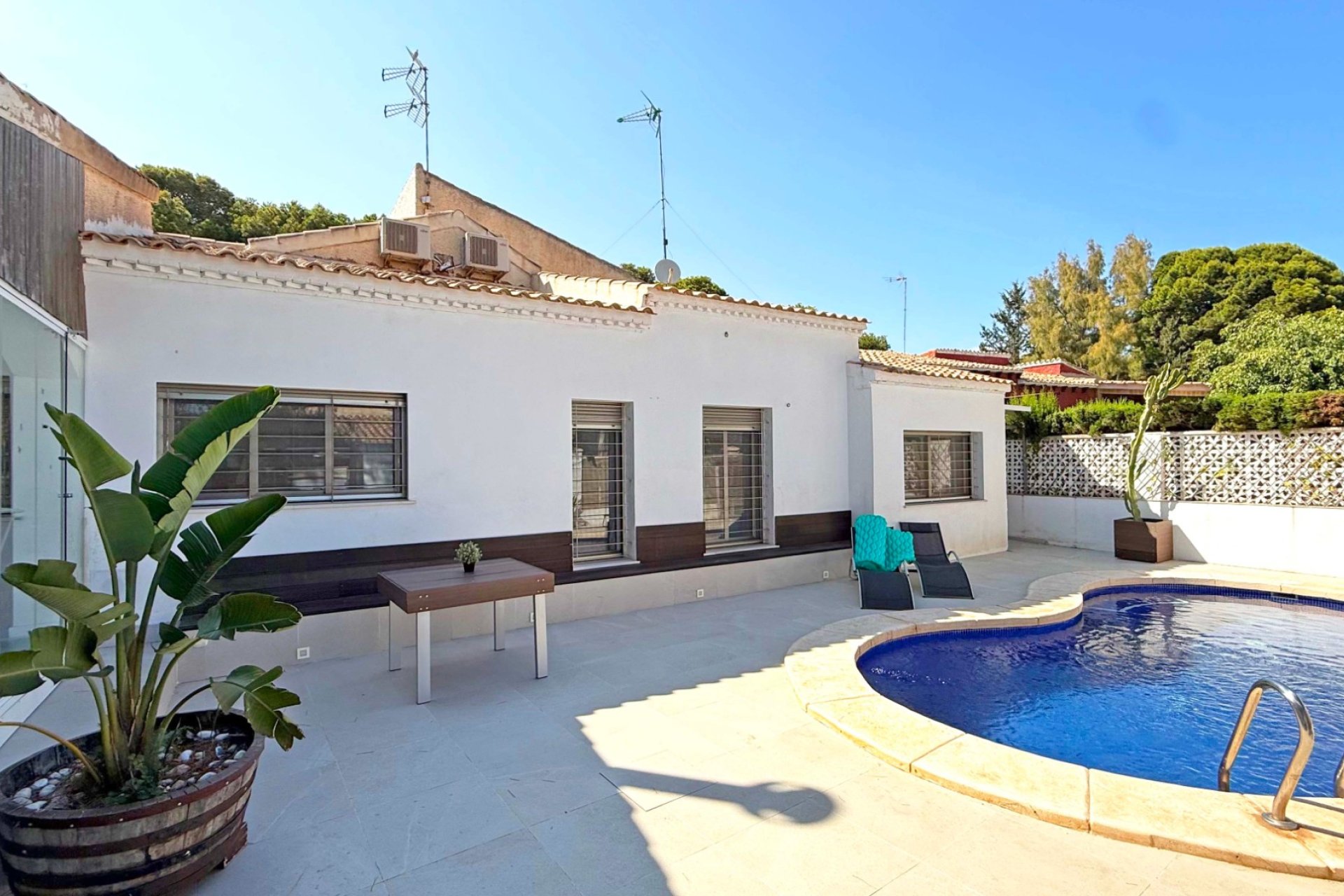 Gensalg - Villa -
Orihuela Costa - Punta Prima