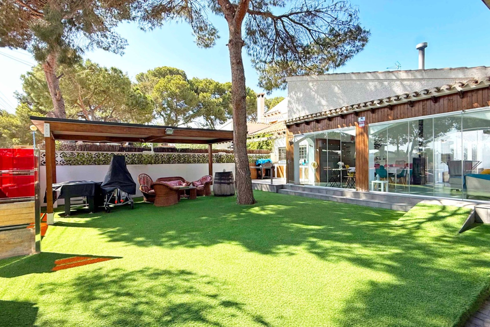 Gensalg - Villa -
Orihuela Costa - Punta Prima