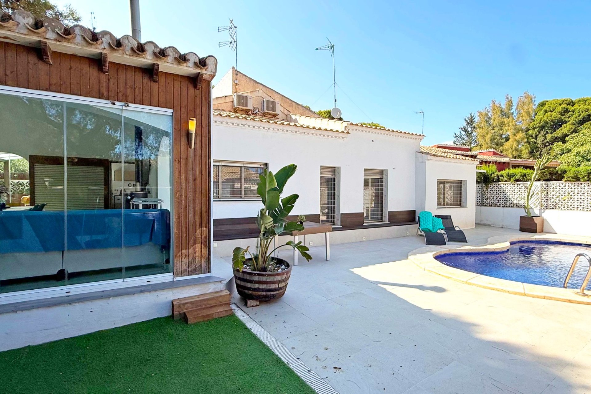 Gensalg - Villa -
Orihuela Costa - Punta Prima