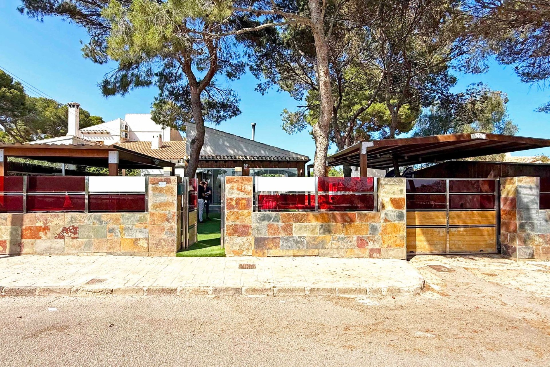 Gensalg - Villa -
Orihuela Costa - Punta Prima