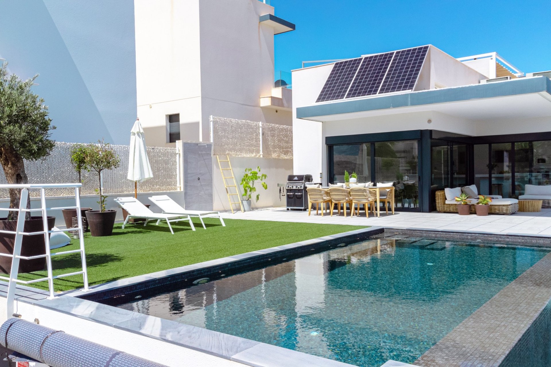 Gensalg - Villa -
San Miguel de Salinas