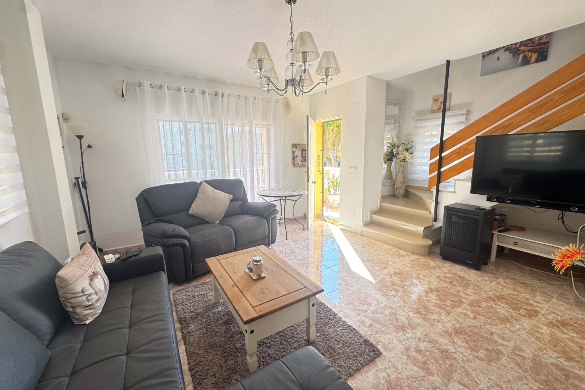 Gensalg - Villa -
Villamartín - Lomas del Golf