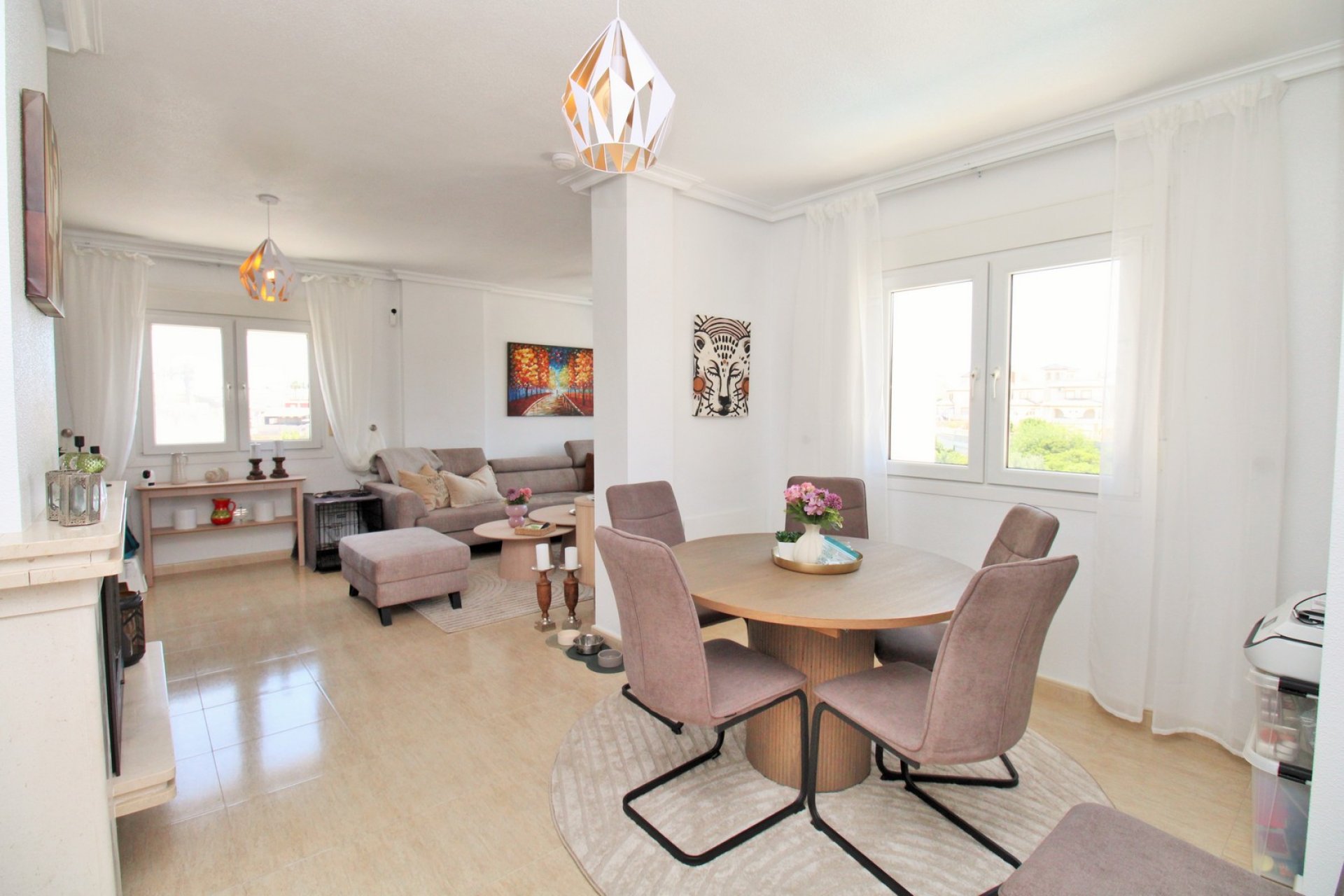 Gensalg - Villa -
Villamartín - Los Dolses