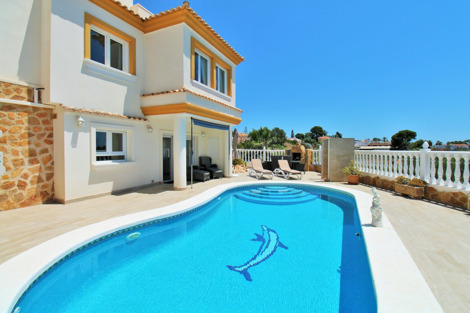 Gensalg - Villa -
Villamartín - Los Dolses