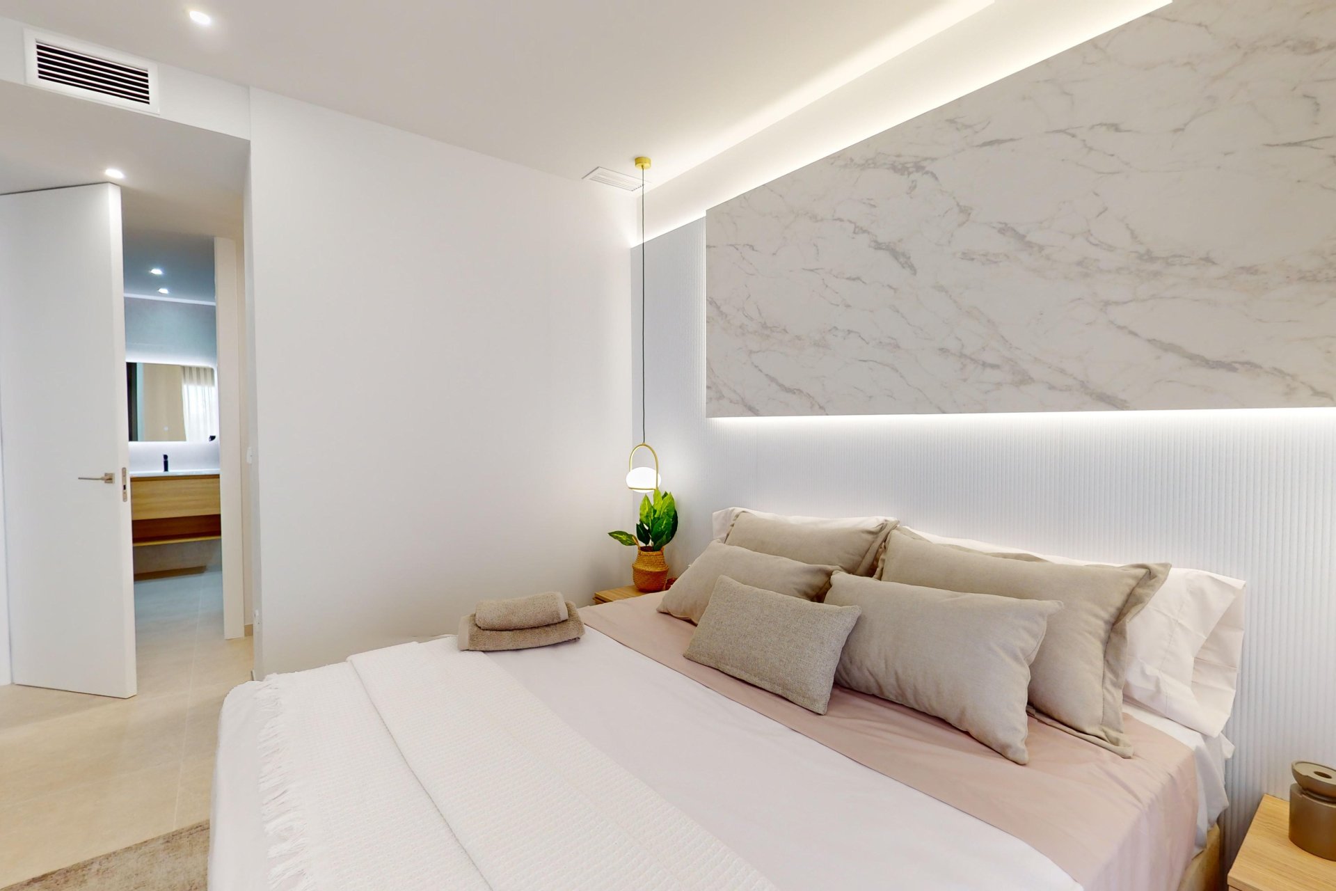 New Build - Apartment -
Cabo Roig