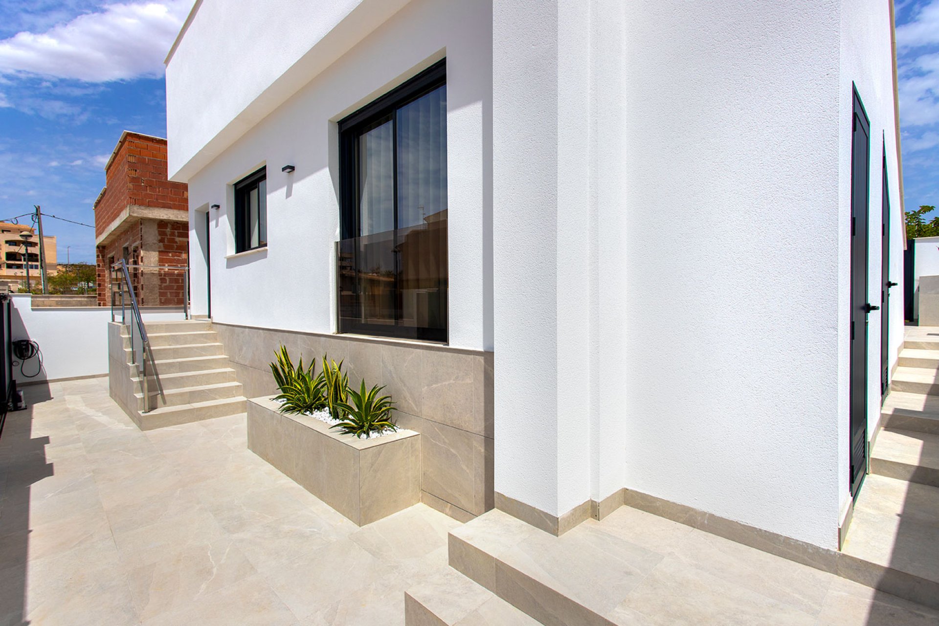 New Build - Townhouse -
Sucina