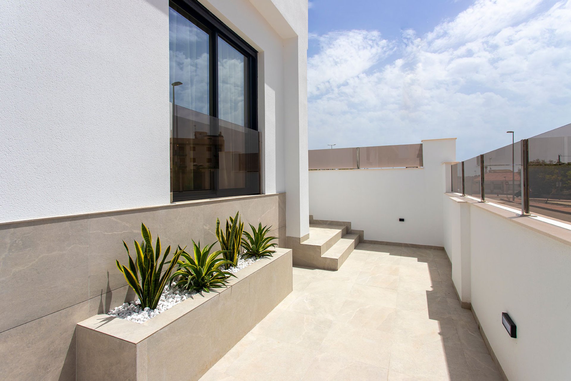 New Build - Townhouse -
Sucina