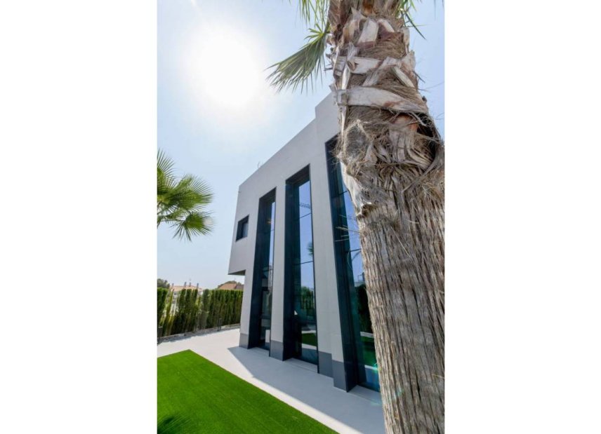 New Build - Villa -
Dehesa de Campoamor
