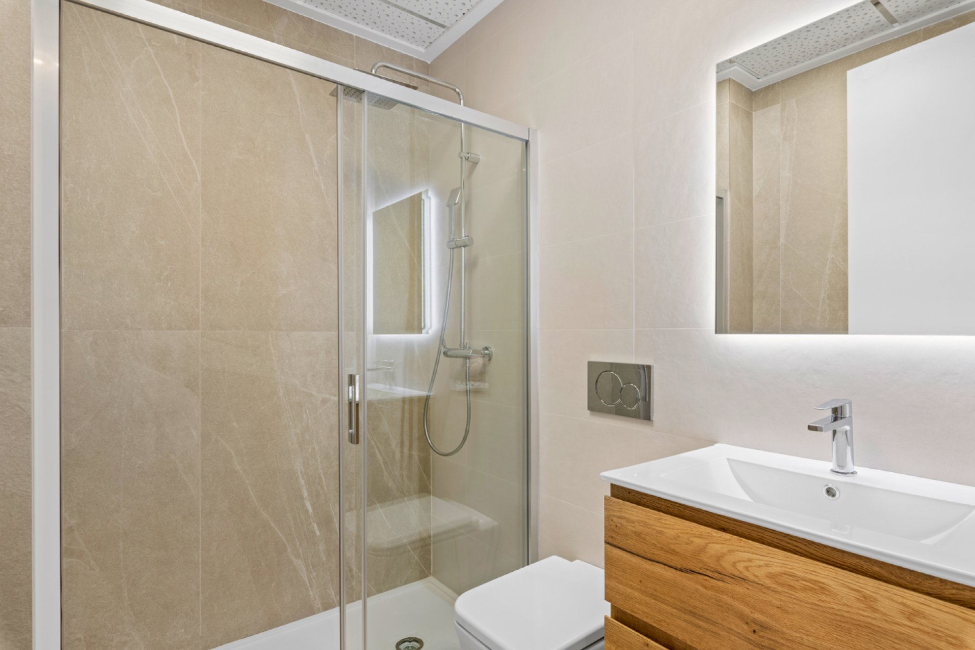 Nybyggeri - Lejlighed -
Benijofar