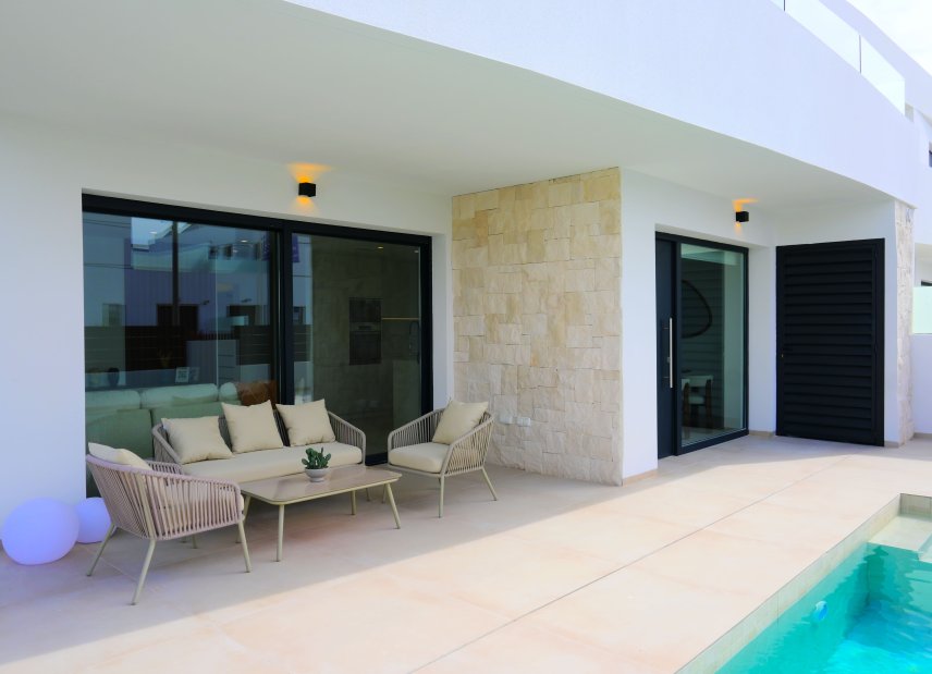 Nybyggeri - Rækkehus -
Dolores