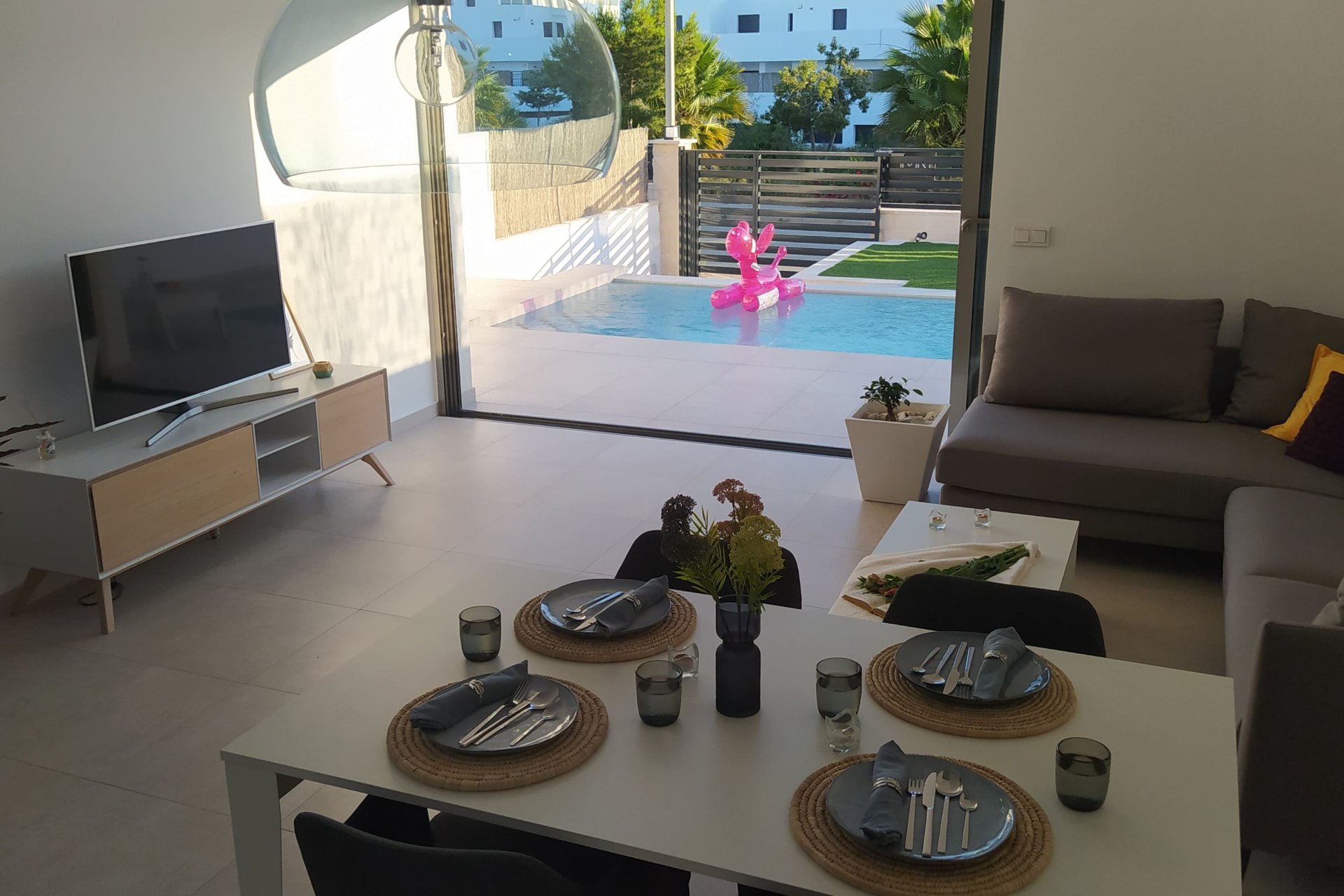Nybyggeri - Rækkehus -
Orihuela Costa