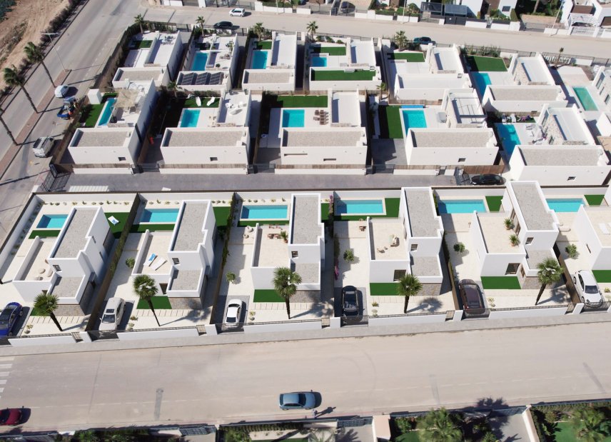 Nybyggeri - Villa -
Algorfa