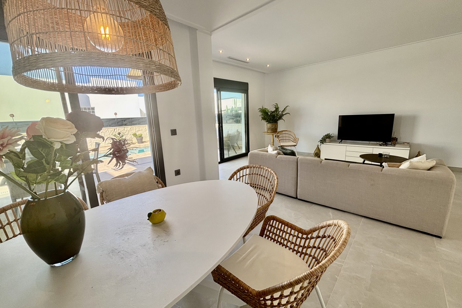 Nybyggeri - Villa -
Benijofar