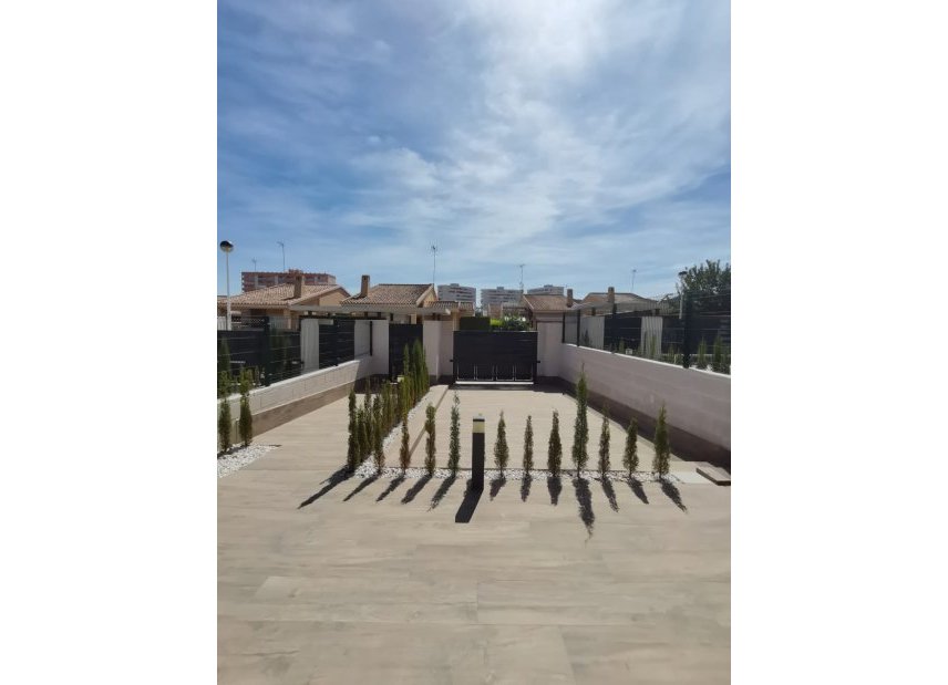 Nybyggeri - Villa -
Cartagena