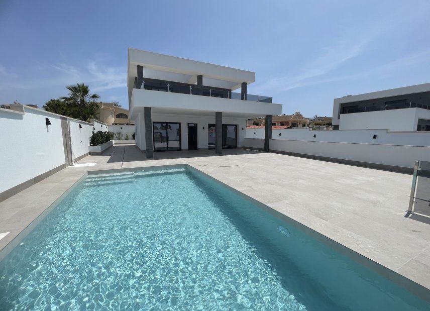 Nybyggeri - Villa -
Ciudad Quesada