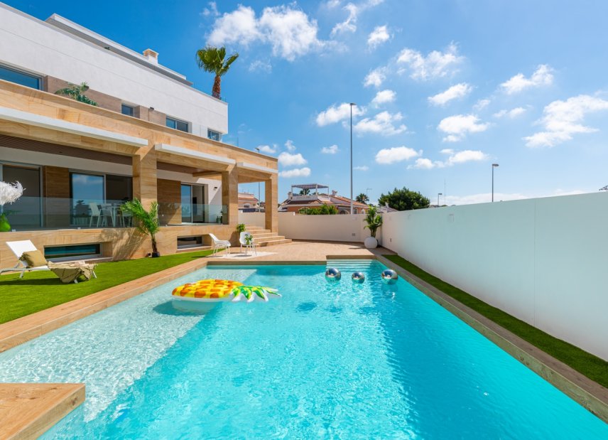 Nybyggeri - Villa -
Ciudad Quesada
