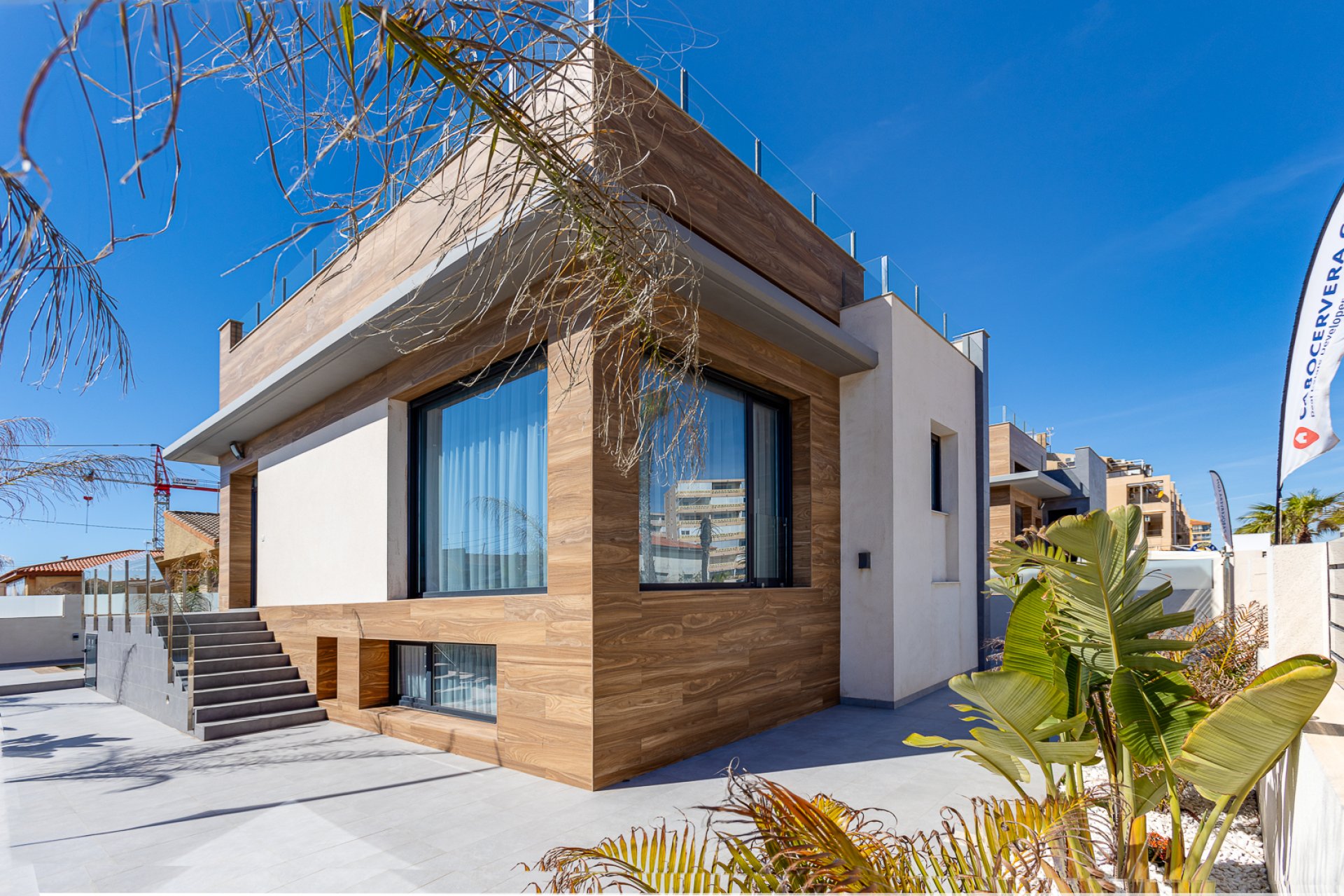 Nybyggeri - Villa -
La Mata