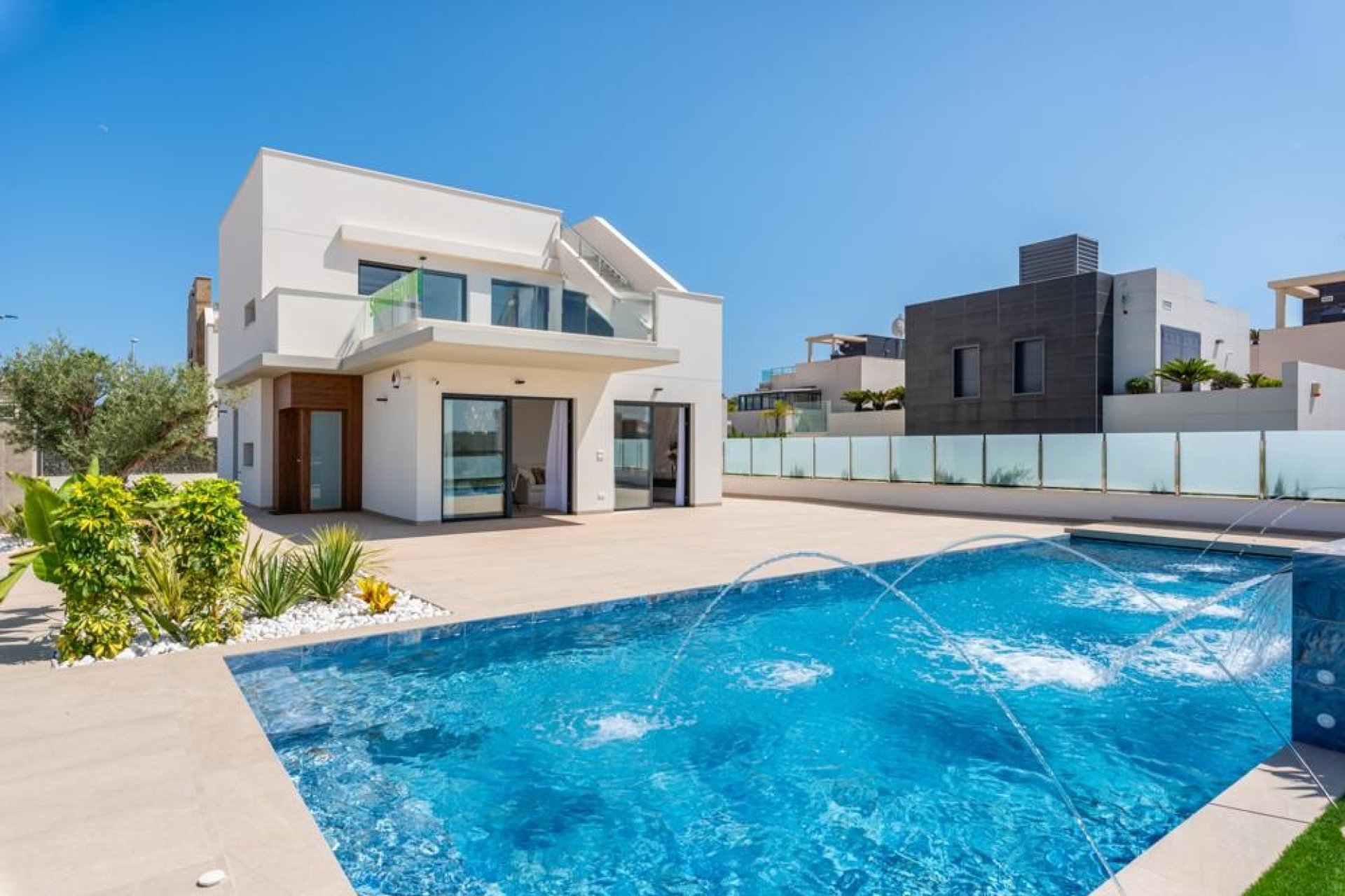Nybyggeri - Villa -
Orihuela Costa - Orihuela
