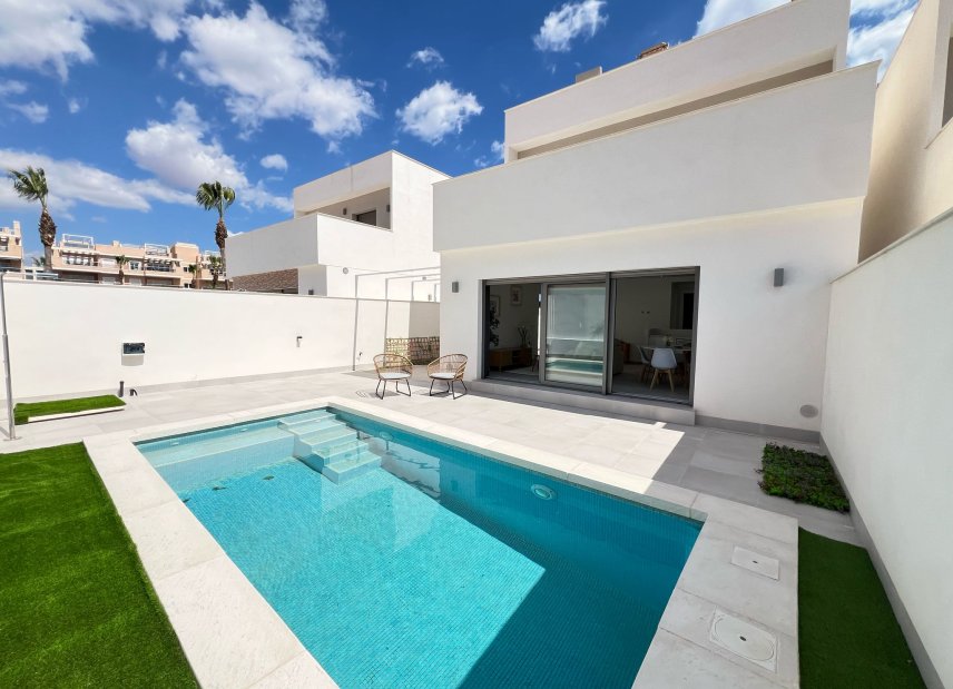 Nybyggeri - Villa -
Orihuela Costa