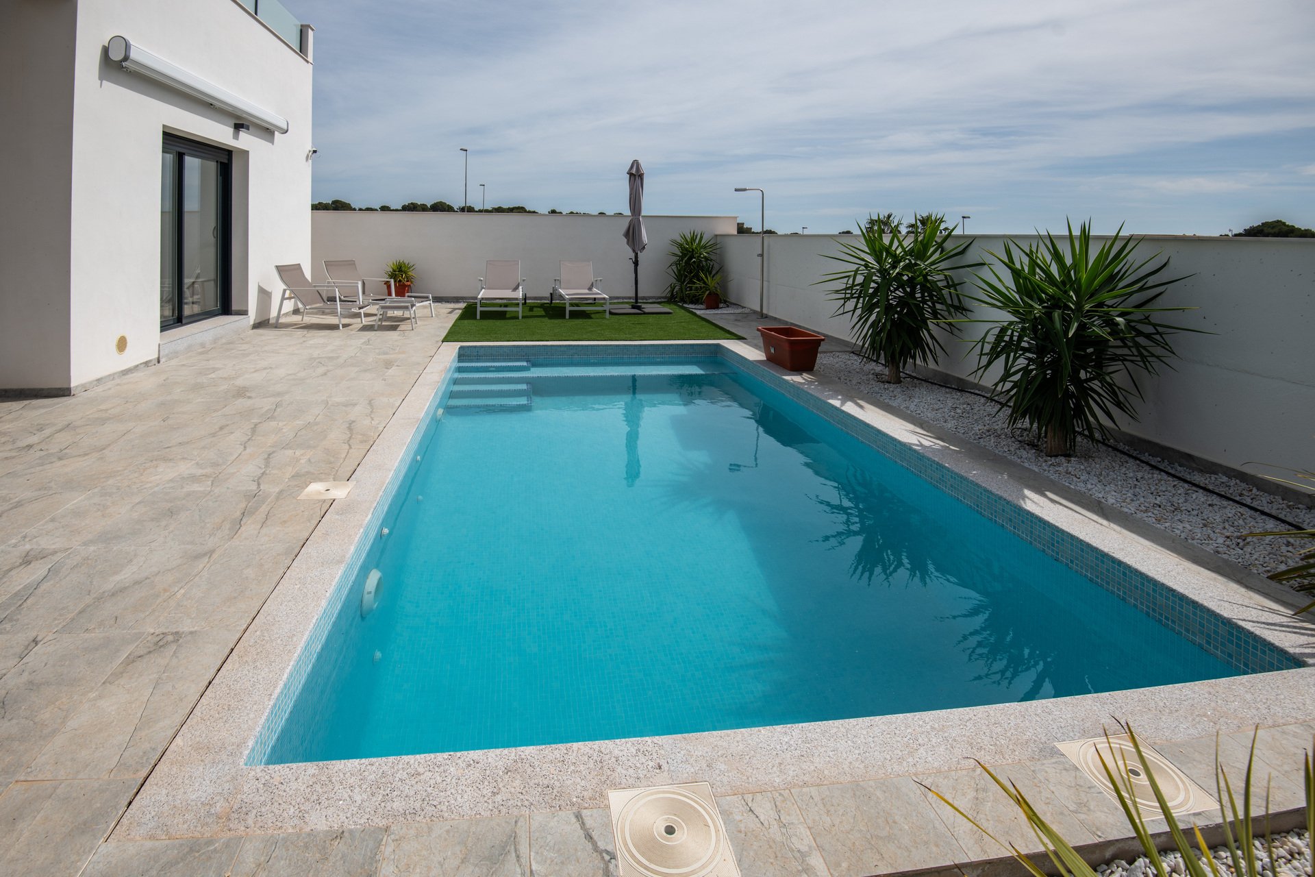 Nybyggeri - Villa -
Pinar de Campoverde