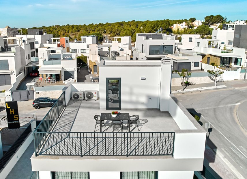 Nybyggeri - Villa -
San Miguel de Salinas