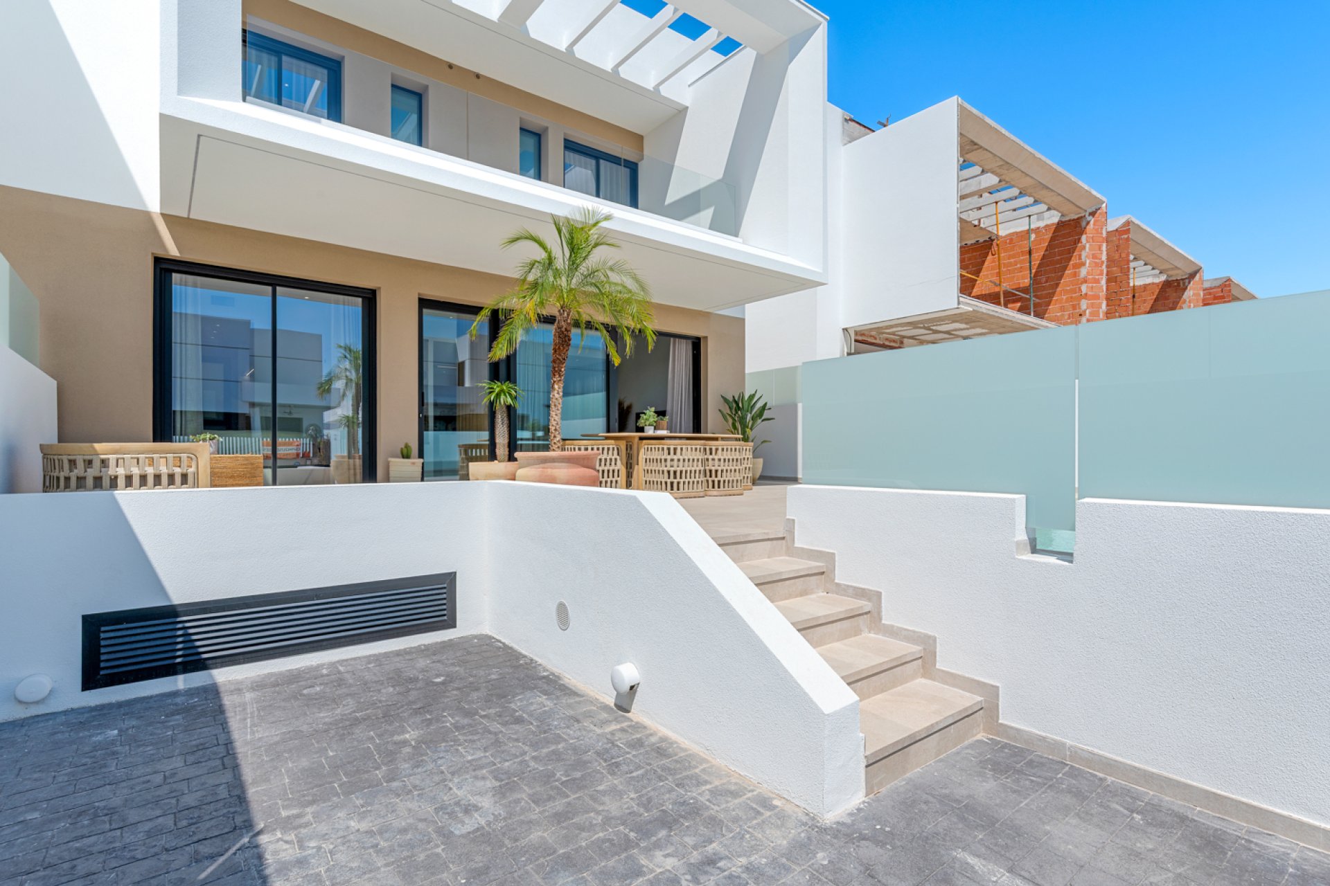 Obra nueva - Adosado -
Dolores