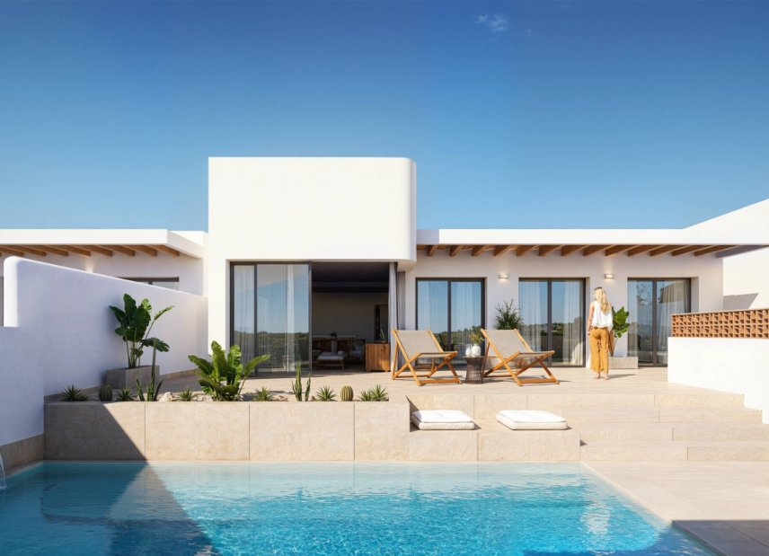 Obra nueva - Adosado -
Dolores