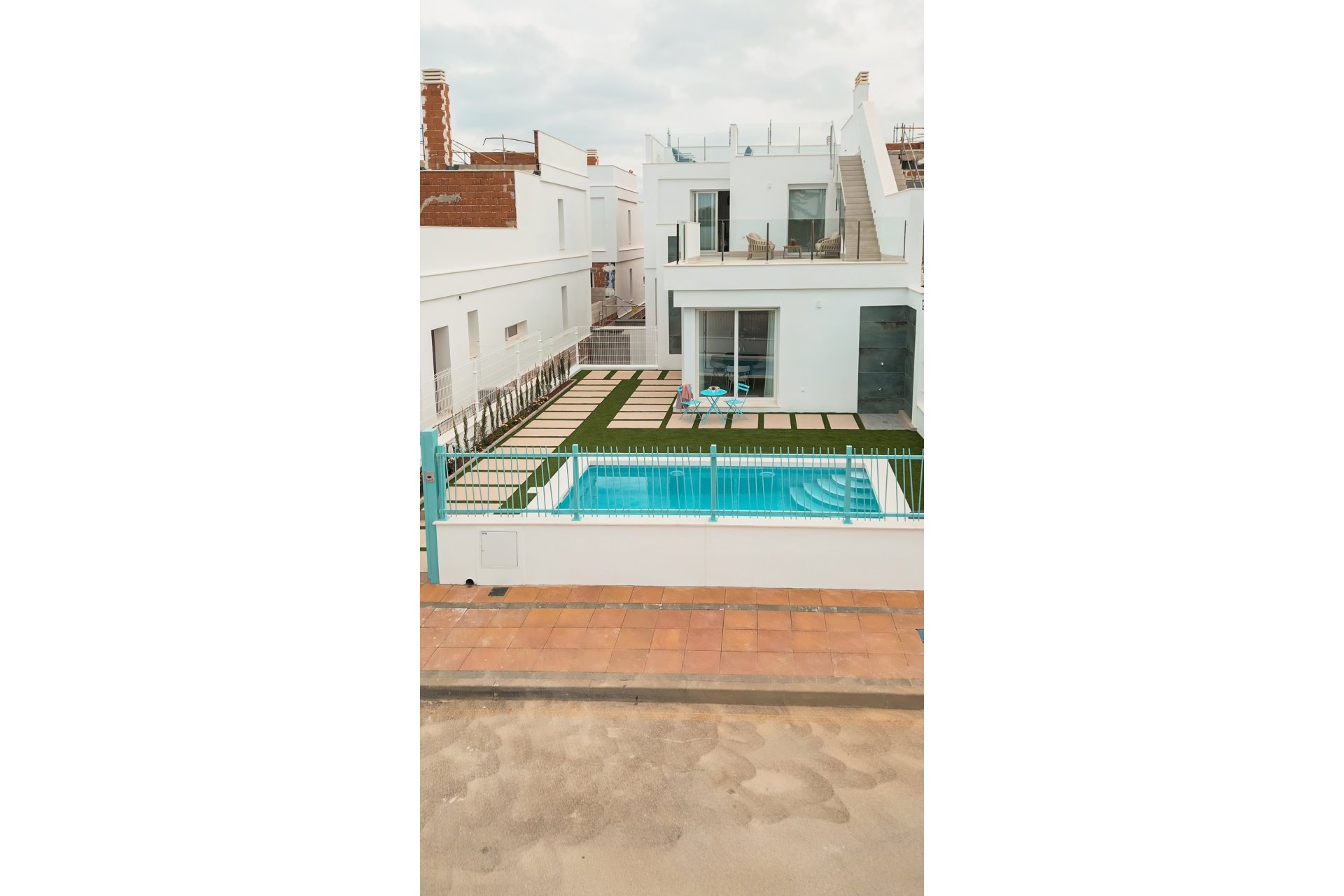 Obra nueva - Adosado -
Los Alcázares