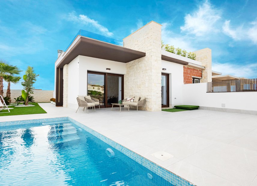 Obra nueva - Adosado -
Orihuela Costa