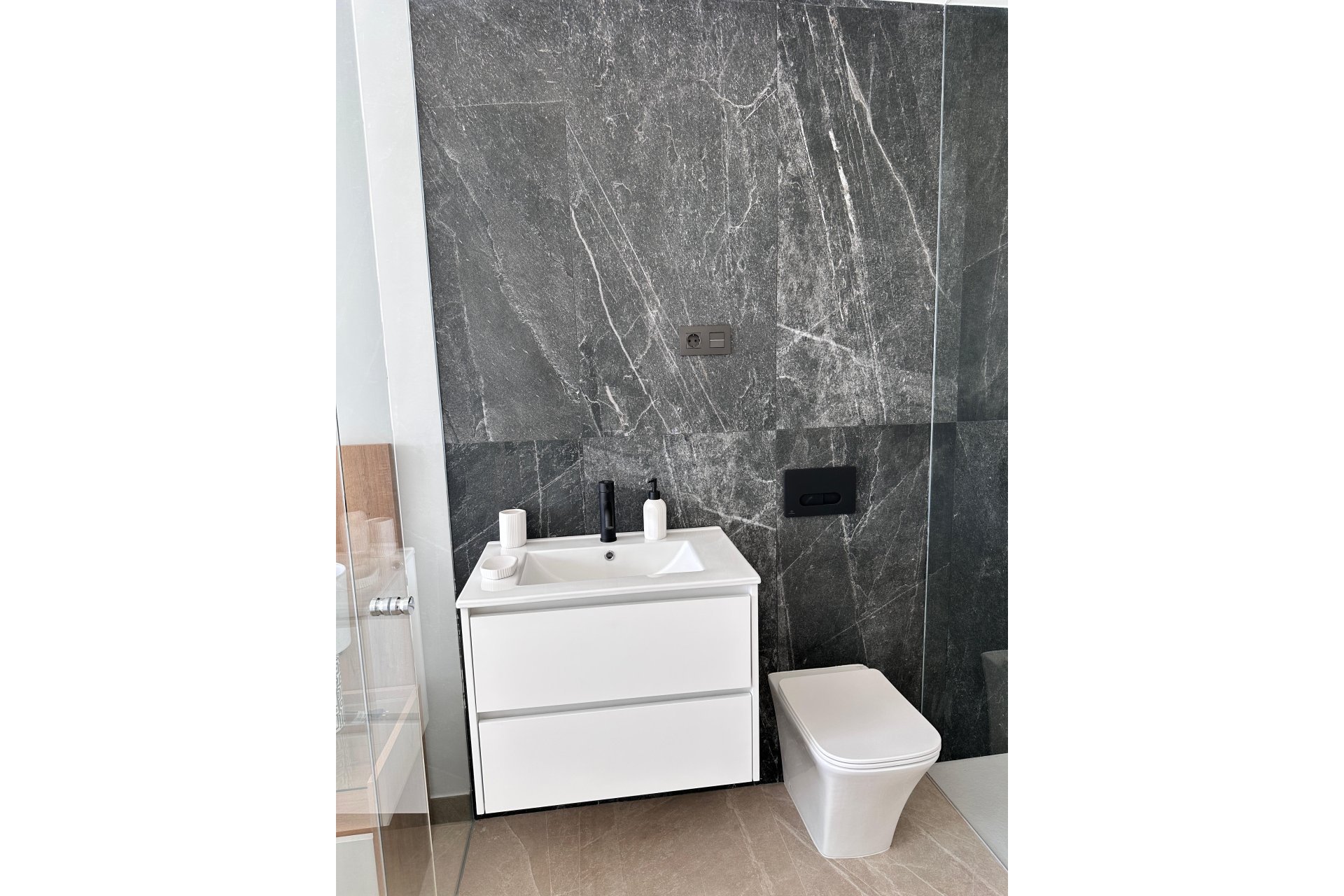 Obra nueva - Apartamento -
Los Alcázares