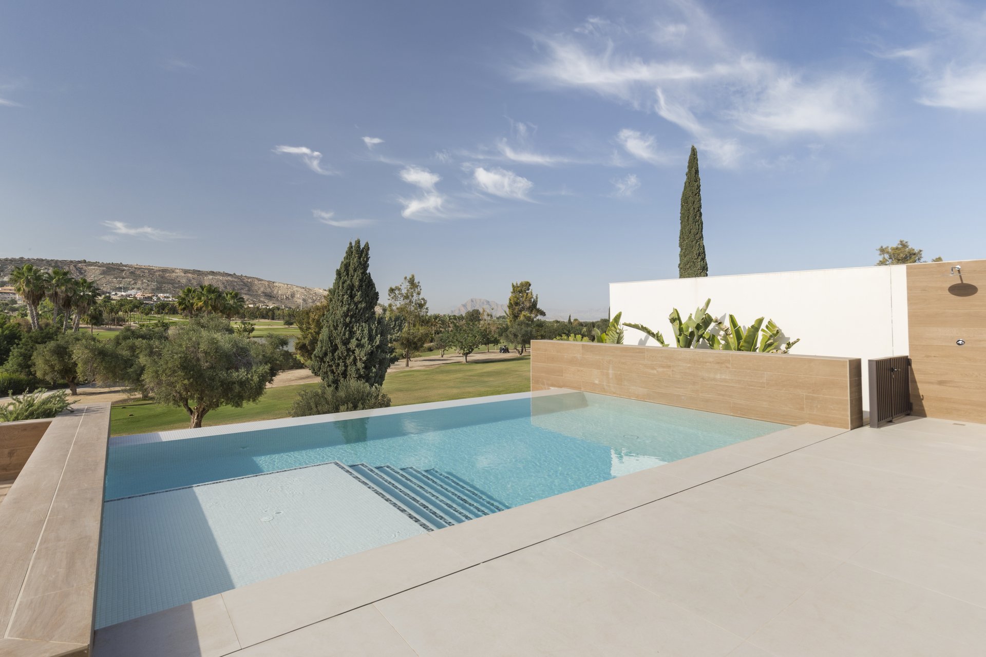 Obra nueva - Villa -
Algorfa