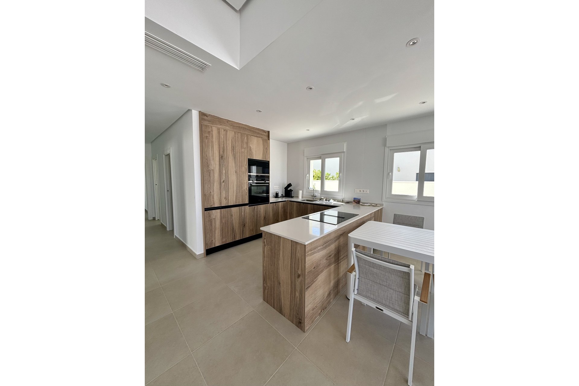 Obra nueva - Villa -
Benijofar