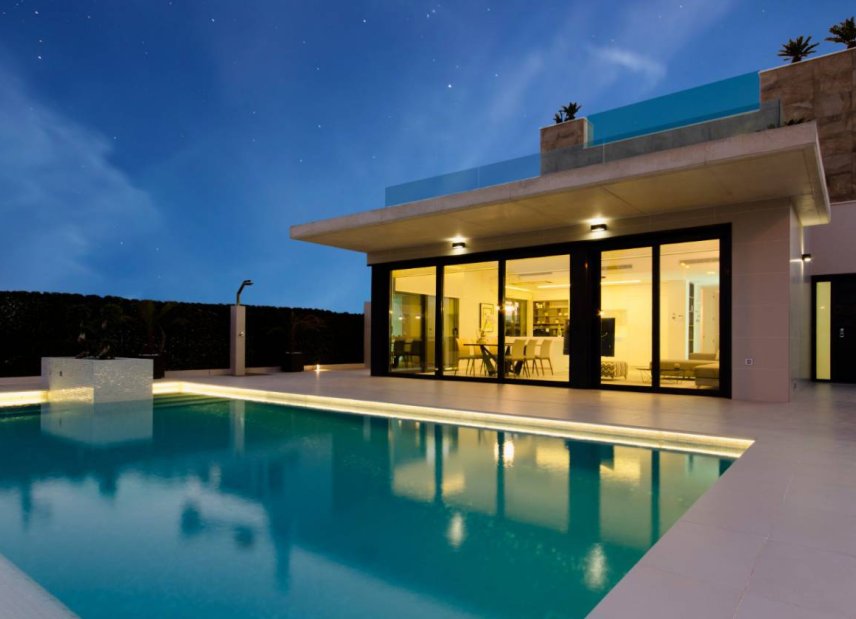 Obra nueva - Villa -
Dehesa de Campoamor