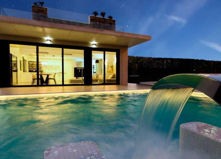 Obra nueva - Villa -
Dehesa de Campoamor