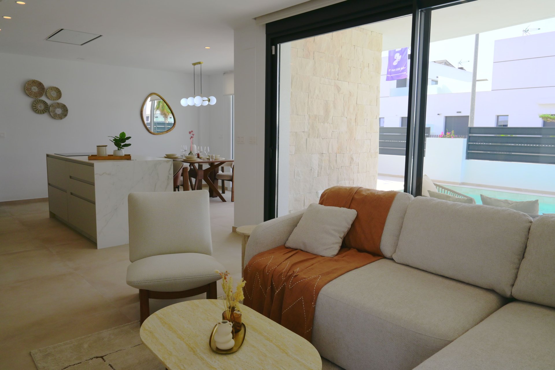 Obra nueva - Villa -
Dolores
