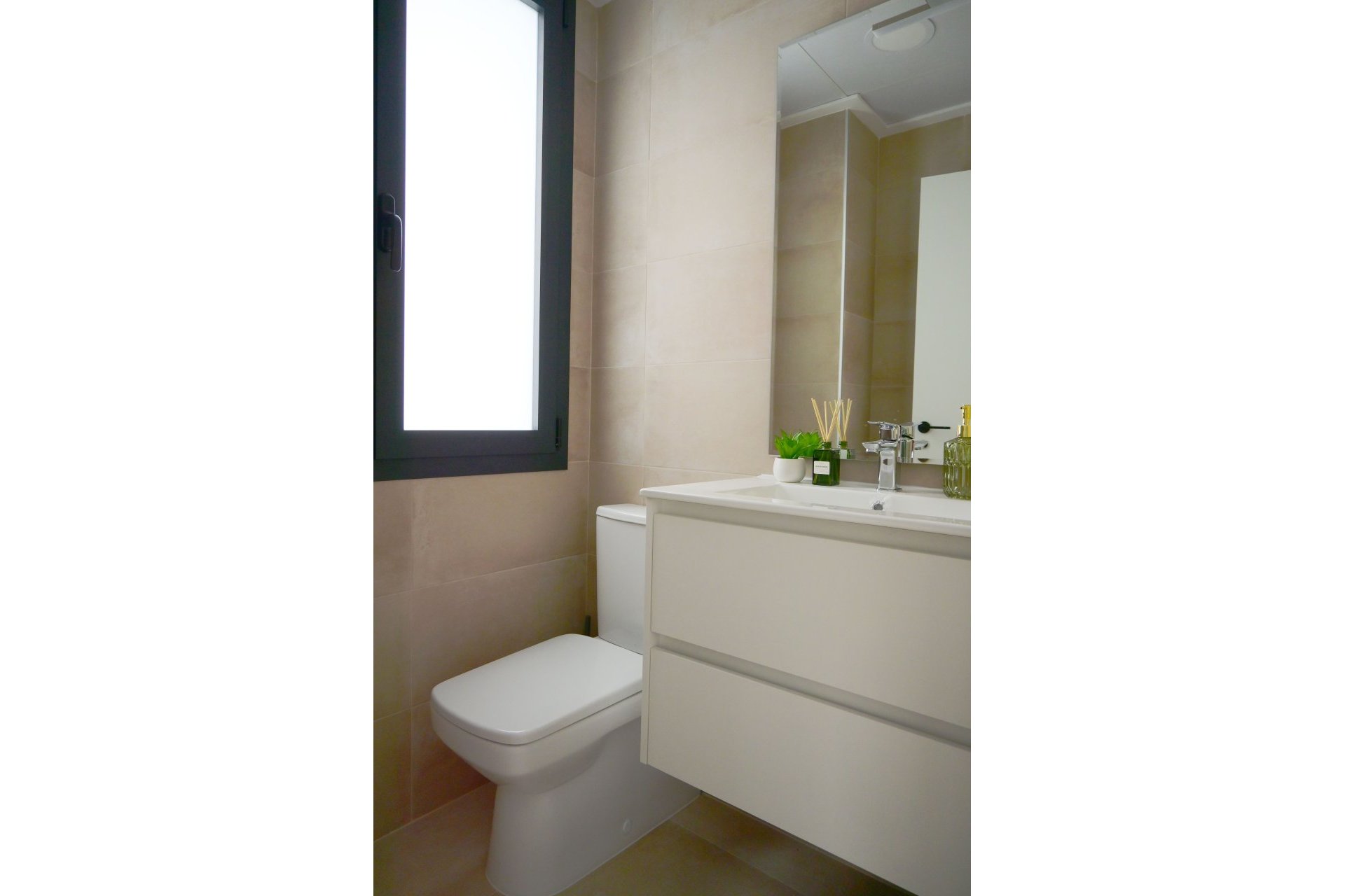 Obra nueva - Villa -
Dolores