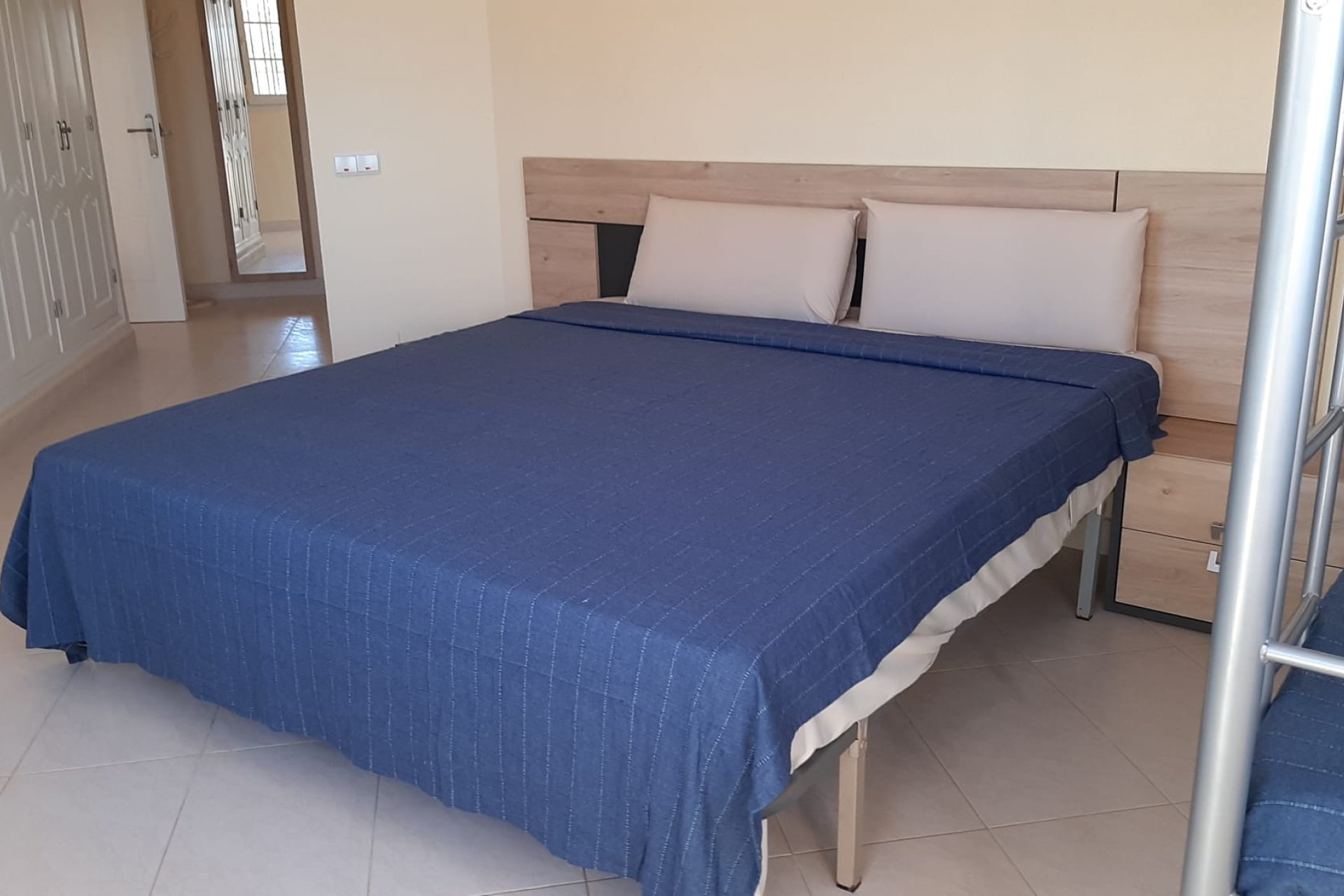 Obra nueva - Villa -
La Manga del Mar Menor