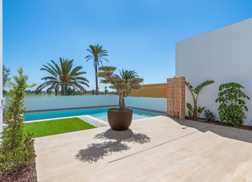 Obra nueva - Villa -
Los Alcázares
