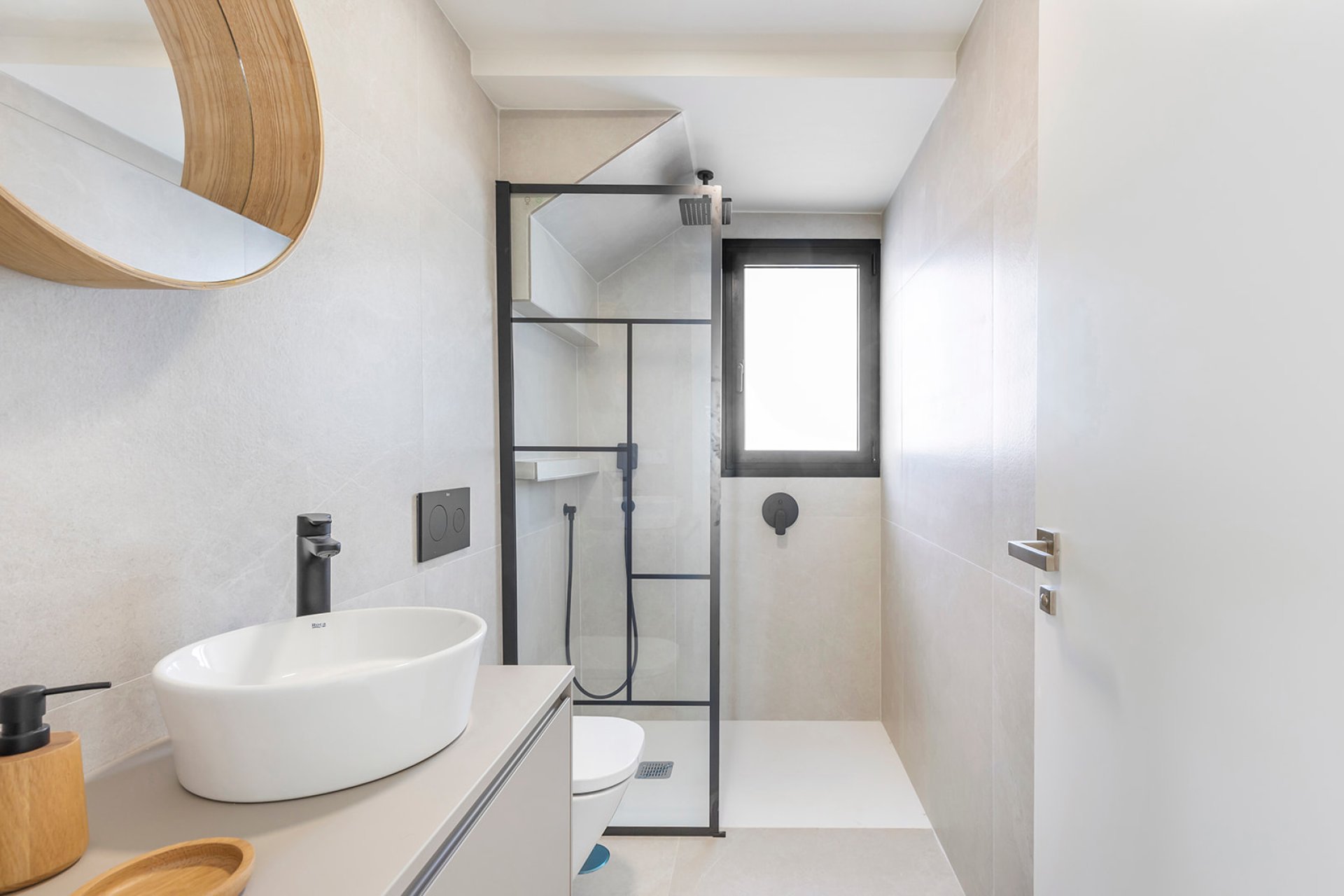 Obra nueva - Villa -
Los Alcázares