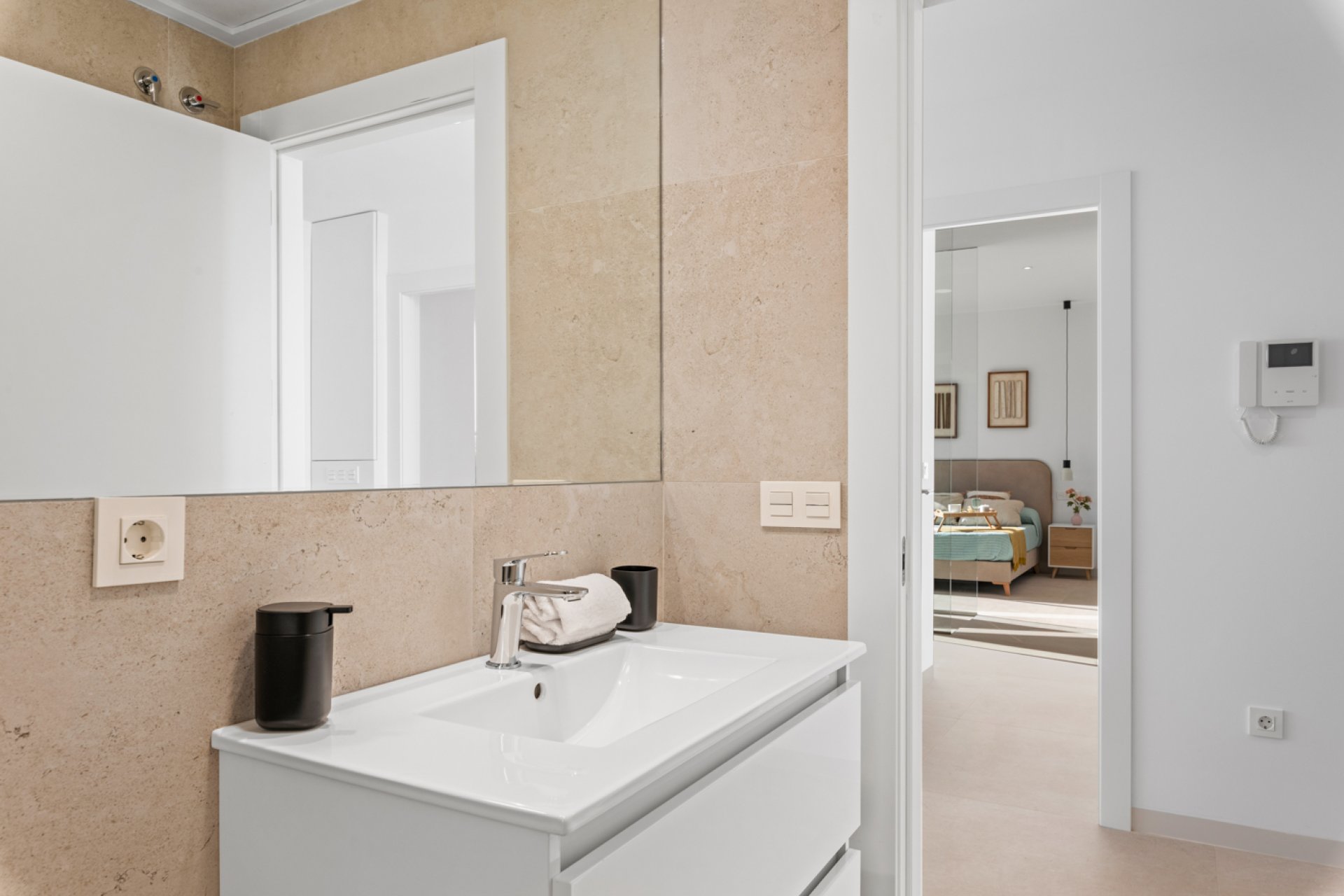 Obra nueva - Villa -
Los Alcázares