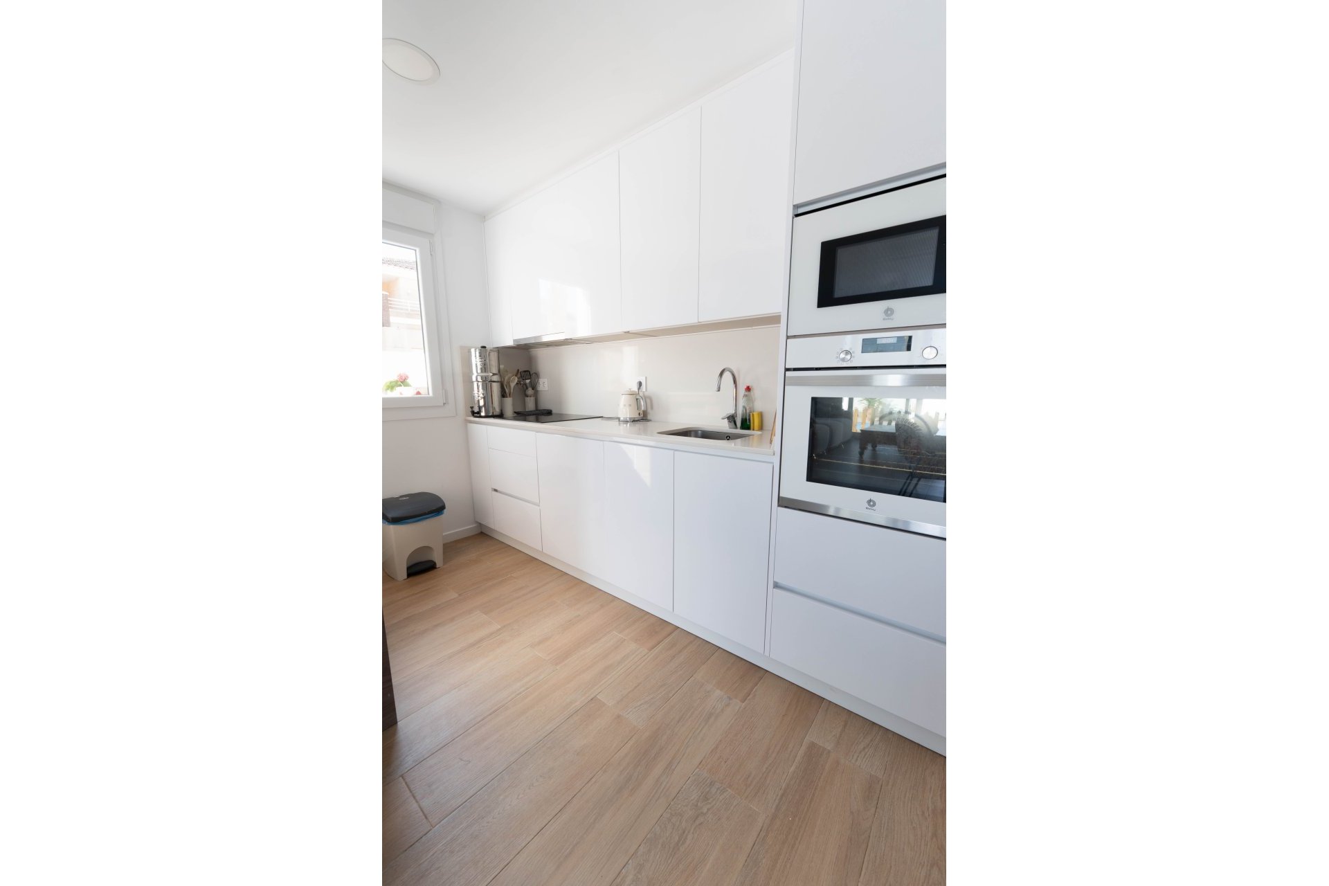 Obra nueva - Villa -
Murcia