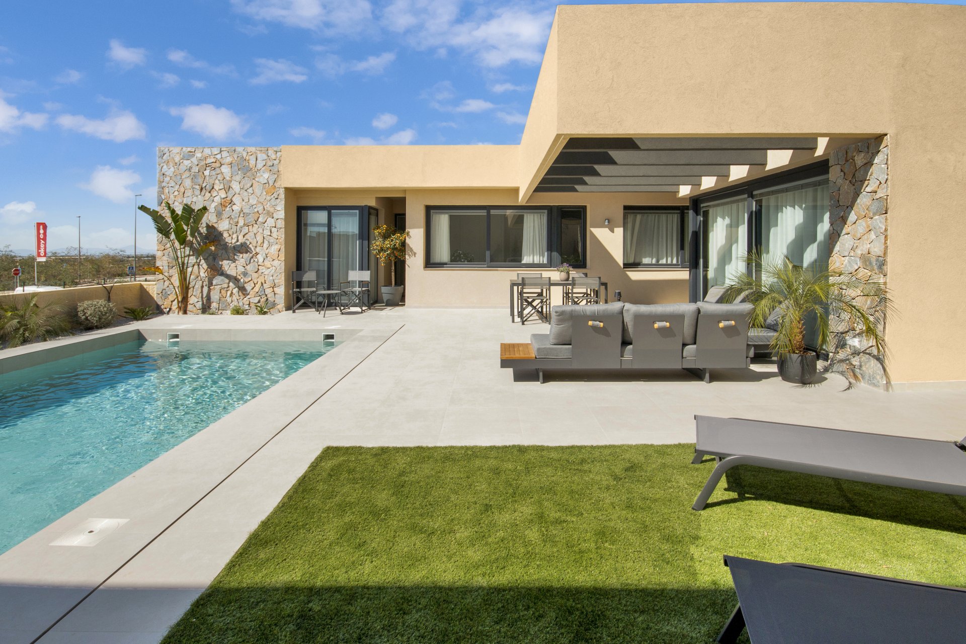 Obra nueva - Villa -
Murcia