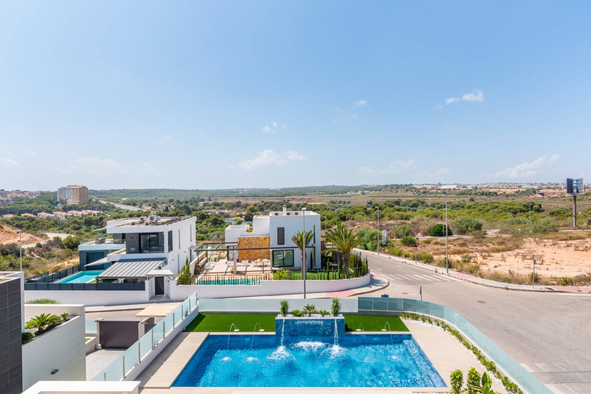 Obra nueva - Villa -
Orihuela Costa - Orihuela