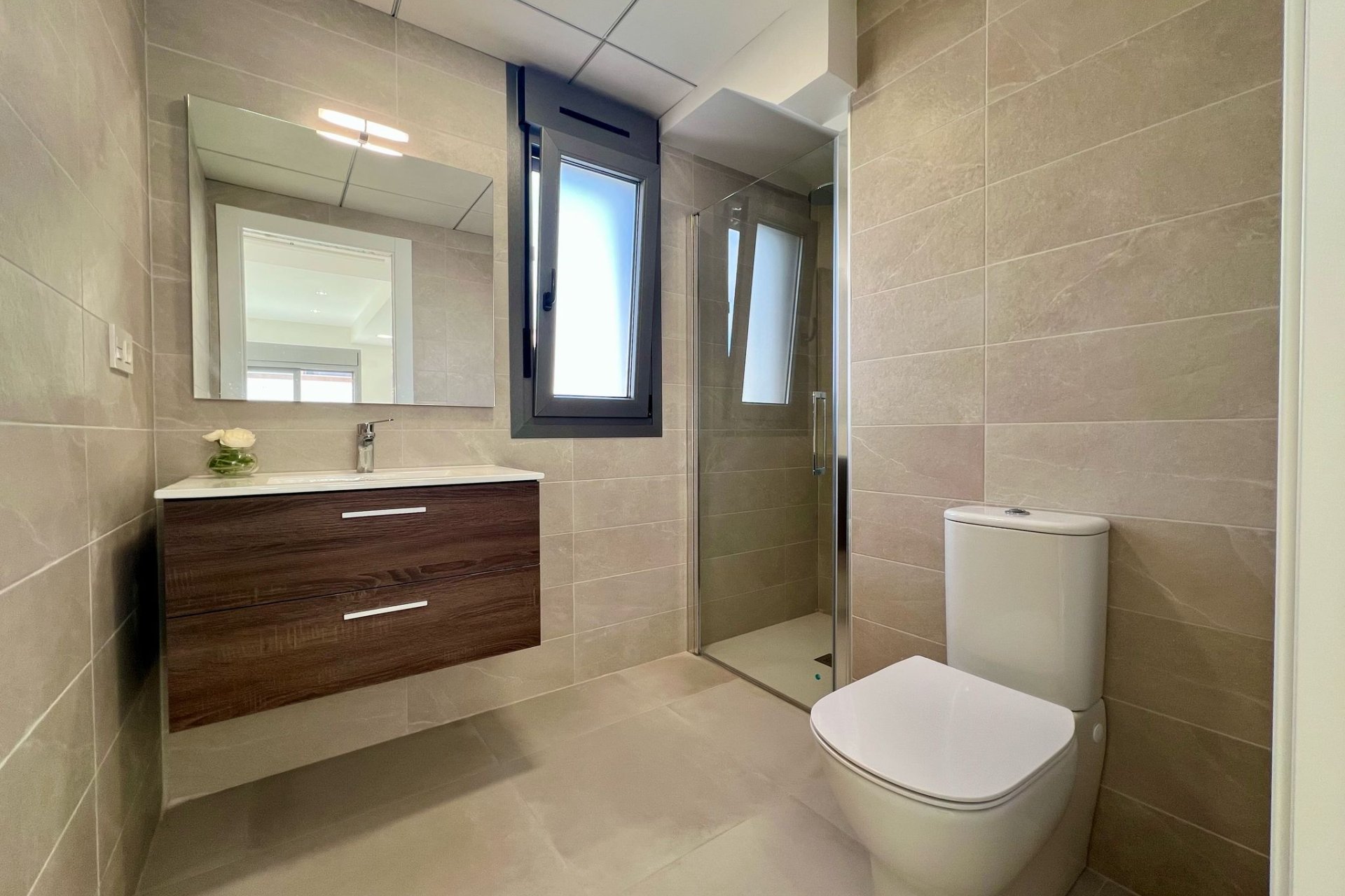 Obra nueva - Villa -
Orihuela Costa