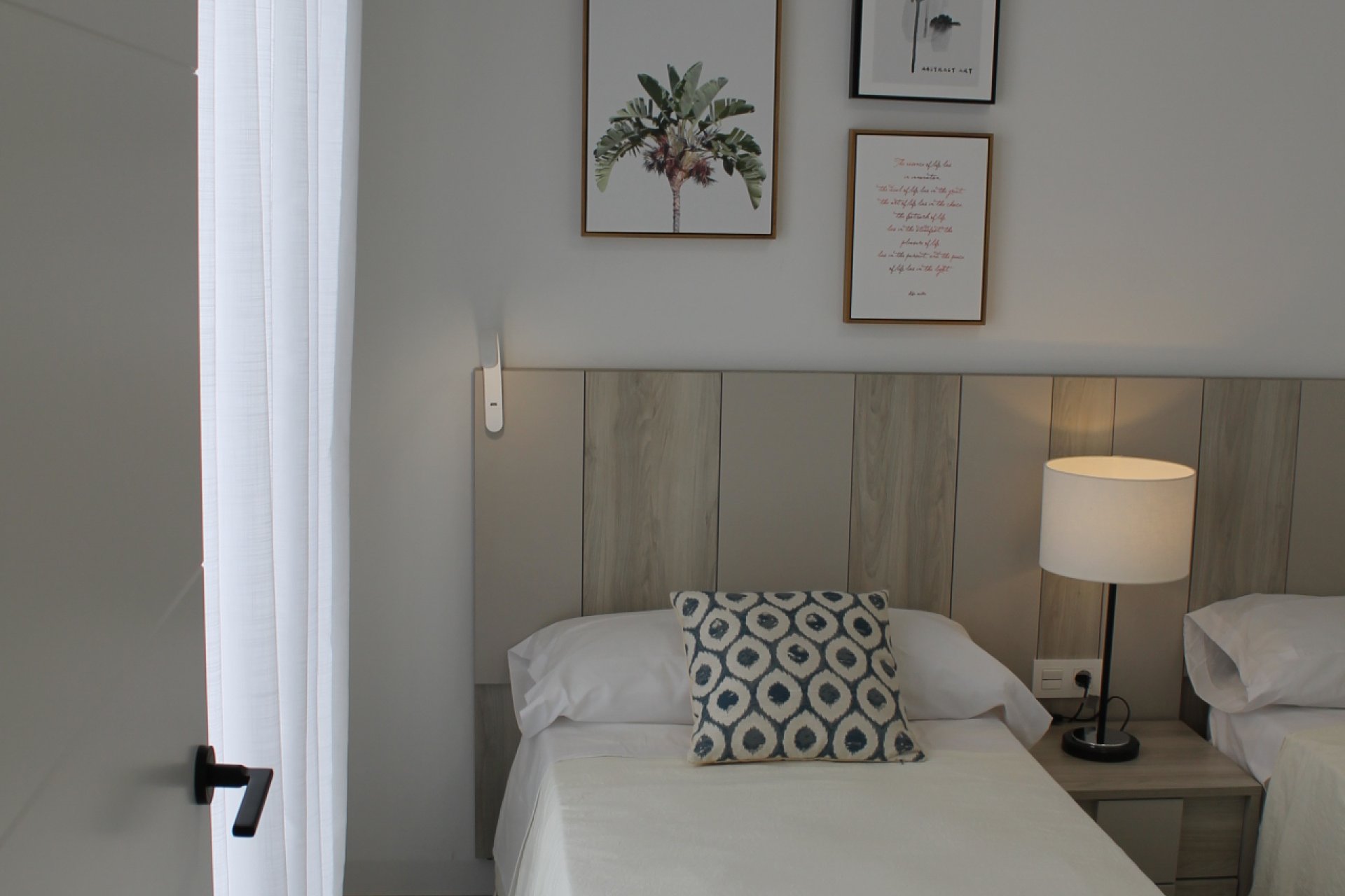 Obra nueva - Villa -
Roldán