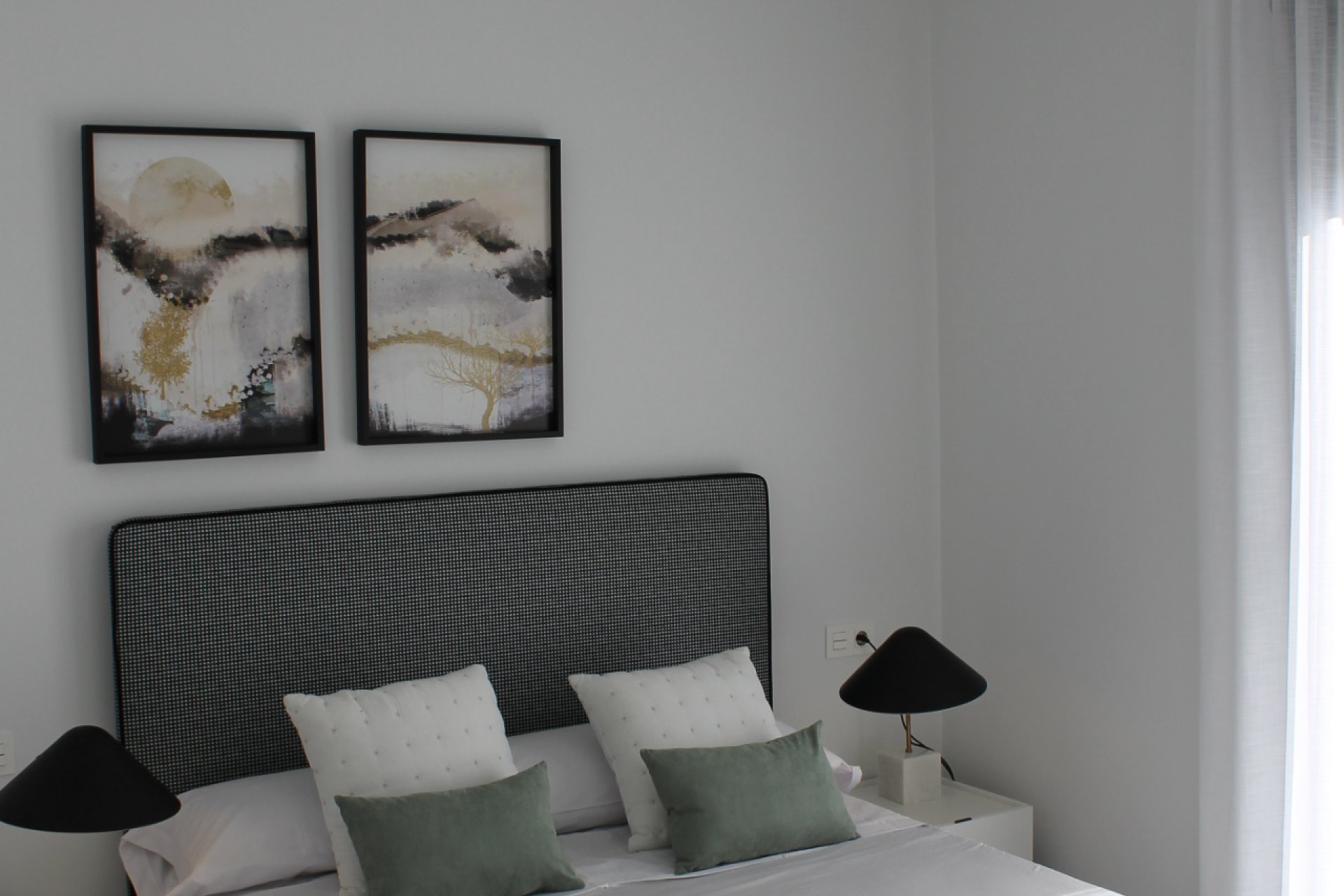 Obra nueva - Villa -
Roldán